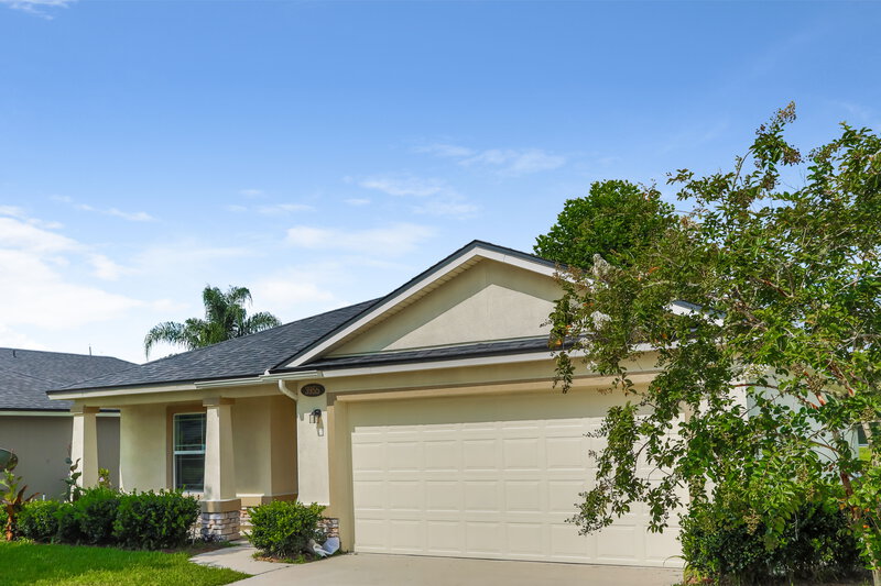 2,060/Mo, 3955 Chimney Swifts Lane Middleburg, FL 32068 Front View