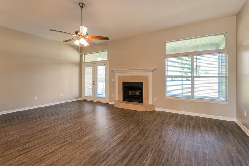 2,120/Mo, 12552 Big Gum Dr Jacksonville, FL 32218 Living Room View