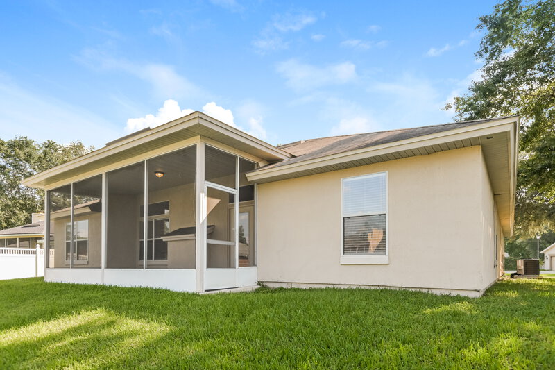2,120/Mo, 12552 Big Gum Dr Jacksonville, FL 32218 Rear View