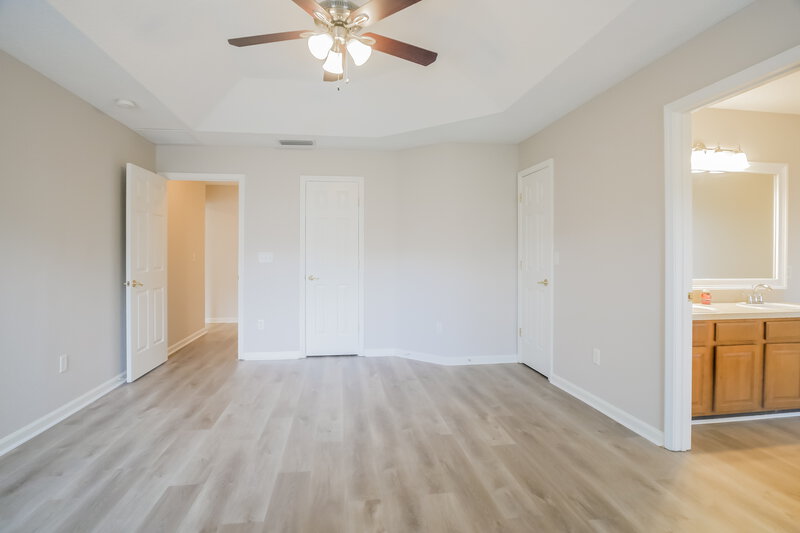 2,050/Mo, 1309 Ardmore St St Augustine, FL 32092 Main Bedroom View