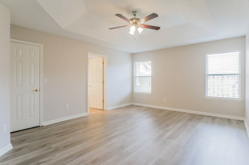 2,050/Mo, 1309 Ardmore St St Augustine, FL 32092 Main Bedroom View 2