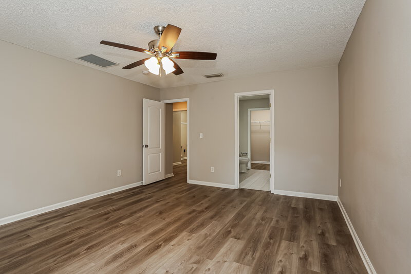 1,805/Mo, 12248 Pebble Point Drive W Jacksonville, FL 32226 Main Bedroom View 2