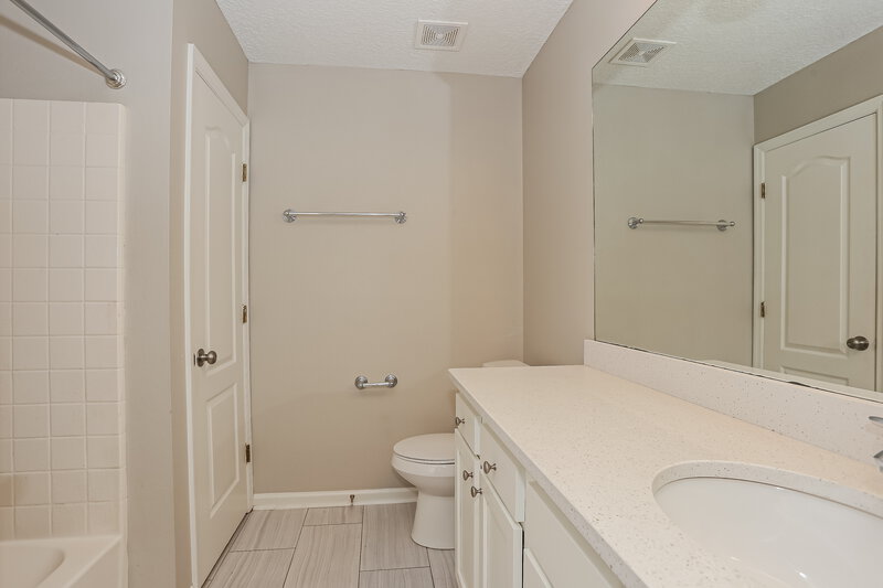 1,805/Mo, 12248 Pebble Point Drive W Jacksonville, FL 32226 Bathroom View