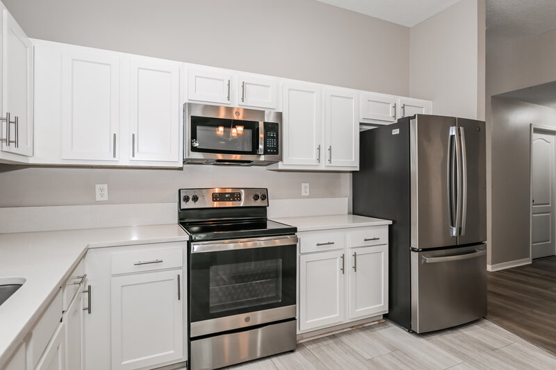 2,325/Mo, 12586 Brookchase Ln Jacksonville, FL 32225 Kitchen View 2