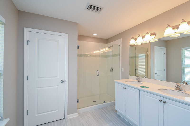 2,155/Mo, 7244 Steventon Way Jacksonville, FL 32244 Main Bathroom View