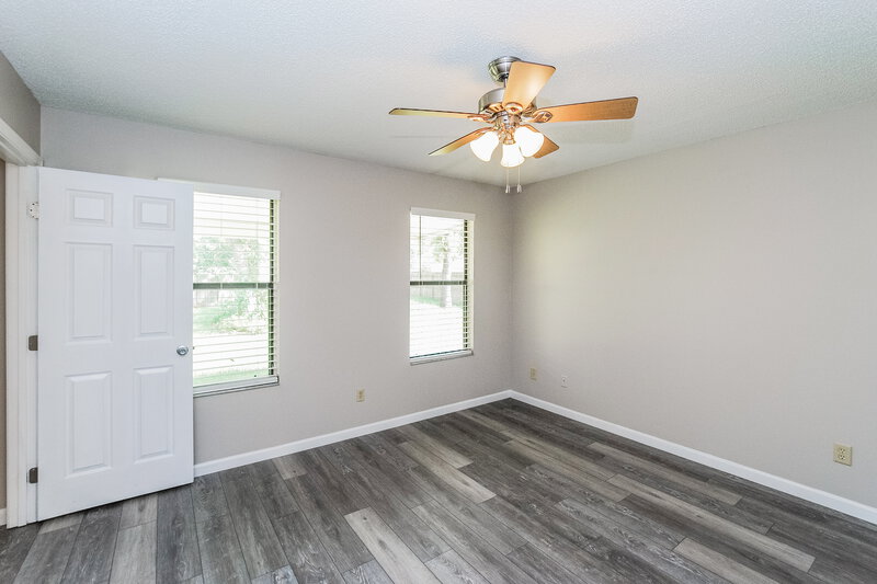 1,660/Mo, 2935 Jessicas Ct Green Cove Springs, FL 32043 Main Bedroom View
