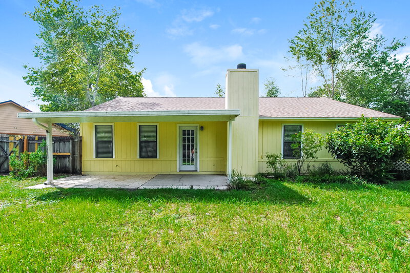1,660/Mo, 2935 Jessicas Ct Green Cove Springs, FL 32043 Rear View
