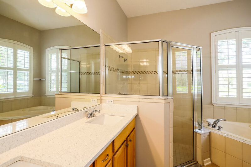 2,425/Mo, 213 Lige Branch Ln Jacksonville, FL 32259 Main Bathroom View