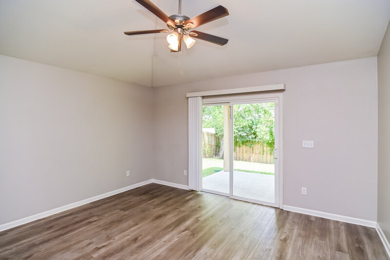 1,810/Mo, 6311 Rolling Tree Street Jacksonville, FL 32222 Bedroom View 2
