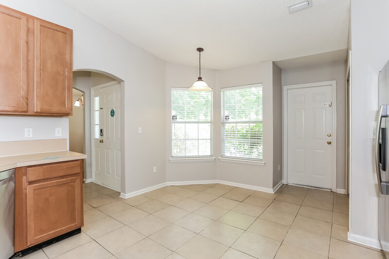 2,500/Mo, 8954 Derrickson Dr Jacksonville, FL 32210 Breakfast Nook View