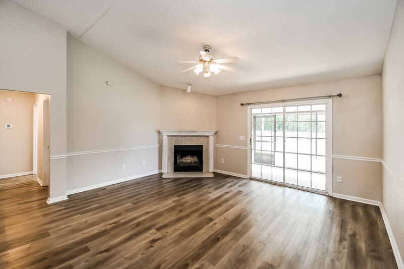 2,455/Mo, 1182 Ardmore St St Augustine, FL 32092 Living Room View
