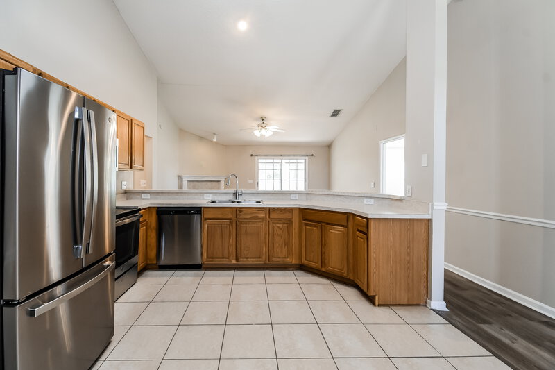 2,455/Mo, 1182 Ardmore St St Augustine, FL 32092 Kitchen View 2