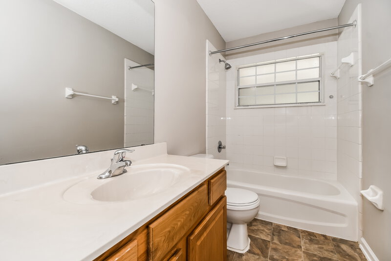 2,455/Mo, 1182 Ardmore St St Augustine, FL 32092 Bathroom View
