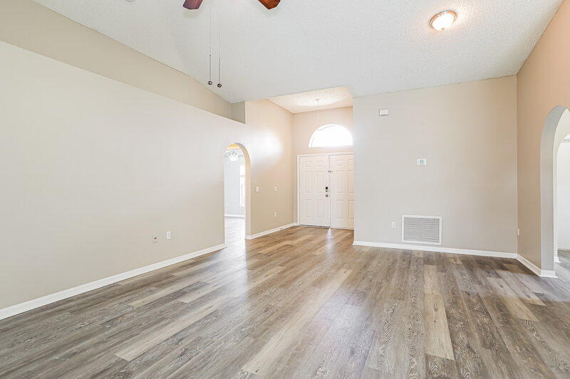 1,665/Mo, 3204 Talisman Dr Middleburg, FL 32068 Living Room View