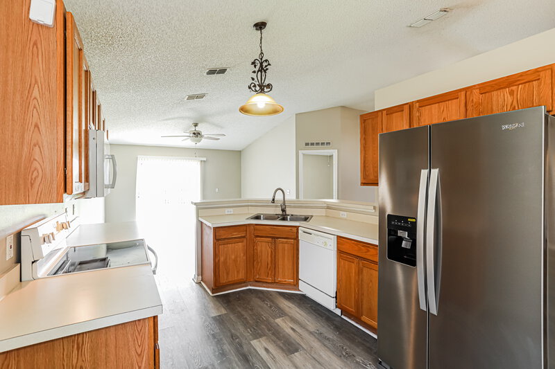 1,665/Mo, 3204 Talisman Dr Middleburg, FL 32068 Kitchen View
