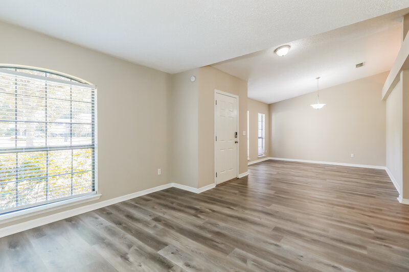 3,900/Mo, 498 Johns Creek Pkwy Saint Augustine, FL 32092 Dining Room View