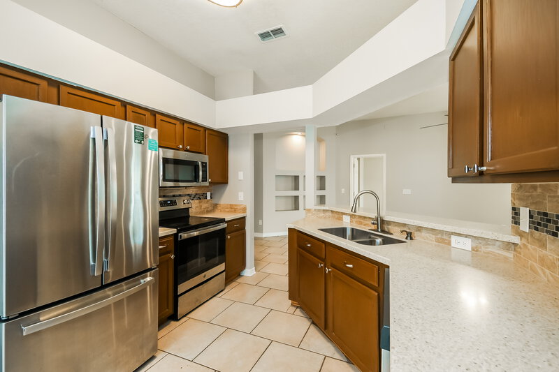 2,025/Mo, 2916 Waters View Cir Orange Park, FL 32073 Kitchen View 2