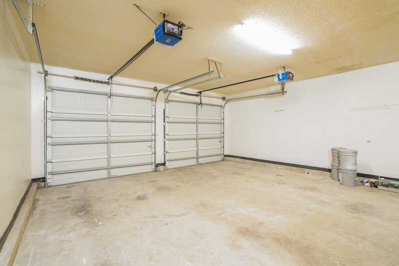 1,850/Mo, 1888 Corinth Ct Middleburg, FL 32068 Garage View