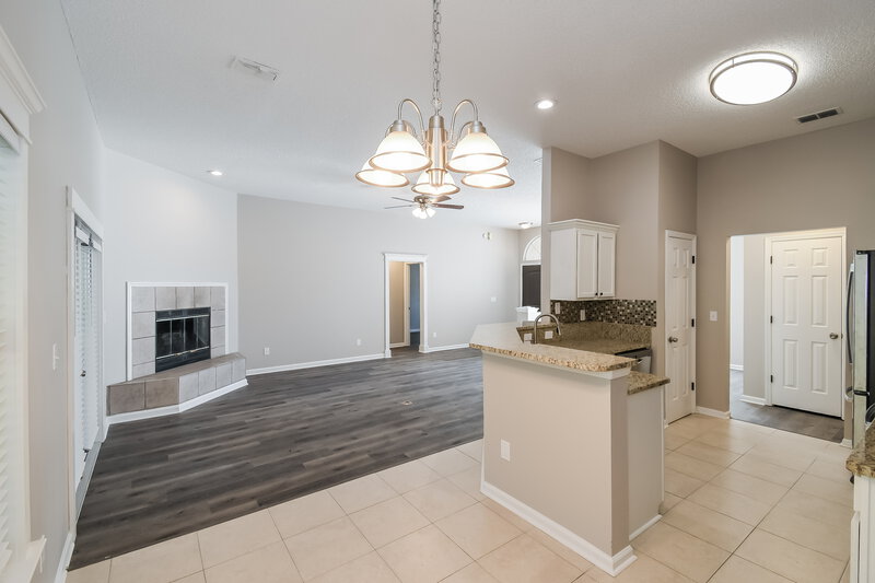 2,120/Mo, 1332 Red Maple Ct Orange Park, FL 32073 Breakfast Nook View