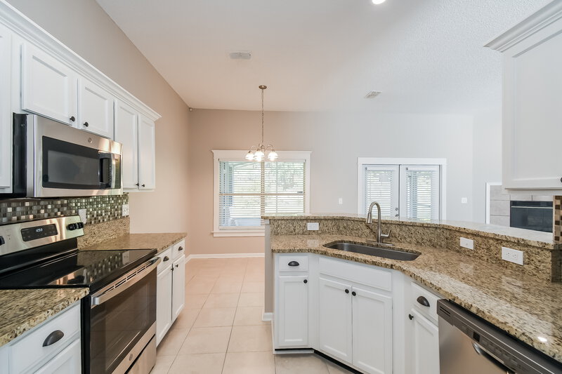 2,120/Mo, 1332 Red Maple Ct Orange Park, FL 32073 Kitchen View 2