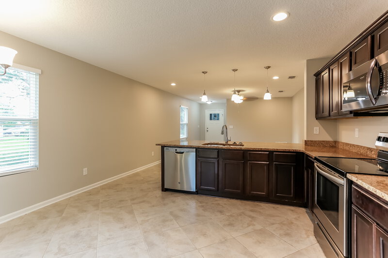 1,960/Mo, 8306 Highfield Ave Jacksonville, FL 32216 Kitchen View 2