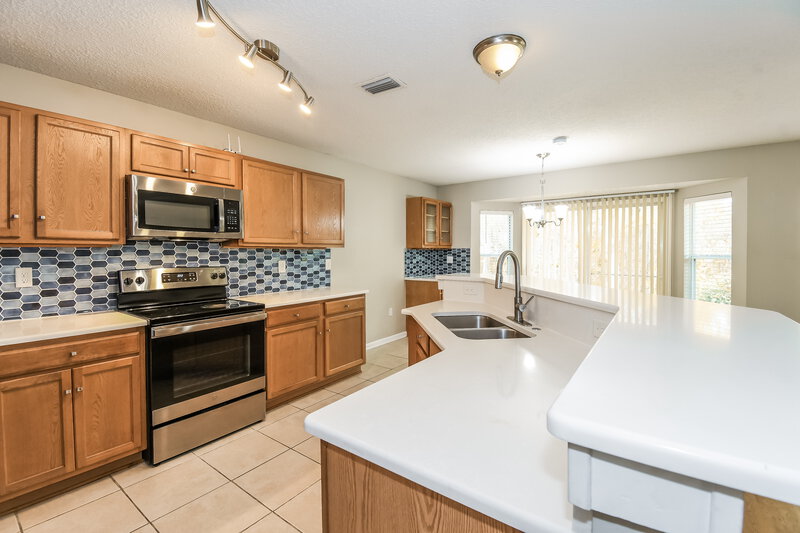 2,045/Mo, 2487 Britney Lakes Ln Jacksonville, FL 32221 Kitchen View