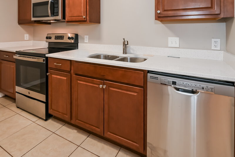 1,785/Mo, 1834 Manitoba Ct N. Middleburg, FL 32068 Kitchen View