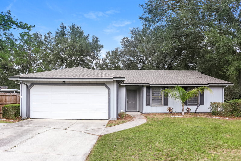 1,710/Mo, 8291 Honeysuckle Ln Jacksonville, FL 32244 External View