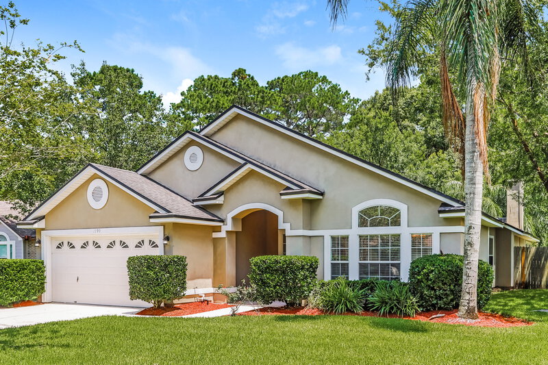 2,265/Mo, 1799 Tall Tree Dr E Jacksonville, FL 32246 Front View
