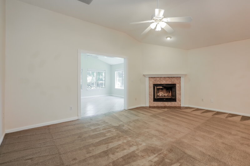 2,265/Mo, 1799 Tall Tree Dr E Jacksonville, FL 32246 Living Room View