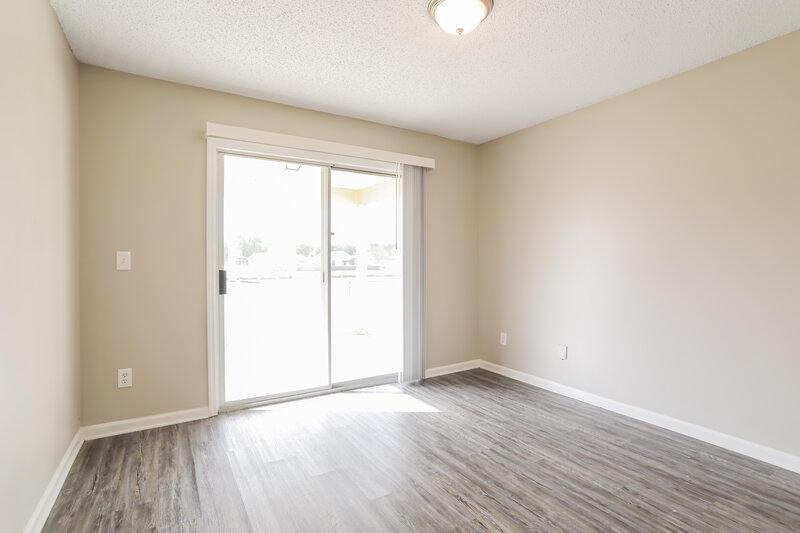 1,615/Mo, 1936 Hunters Trace Cir Middleburg, FL 32068 Bedroom View