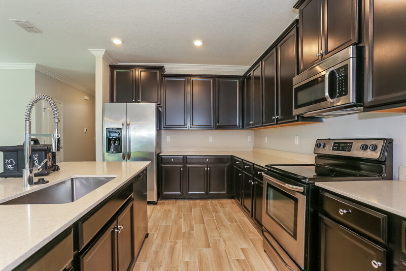 1,985/Mo, 7260 Blairton Way Jacksonville, FL 32222 Kitchen View 2