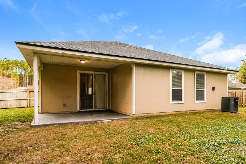 1,975/Mo, 2236 Blackstone Way Saint Augustine, FL 32092 Rear View 2