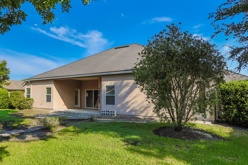 2,795/Mo, 1709 N Cappero Dr St Augustine, FL 32092 Rear View