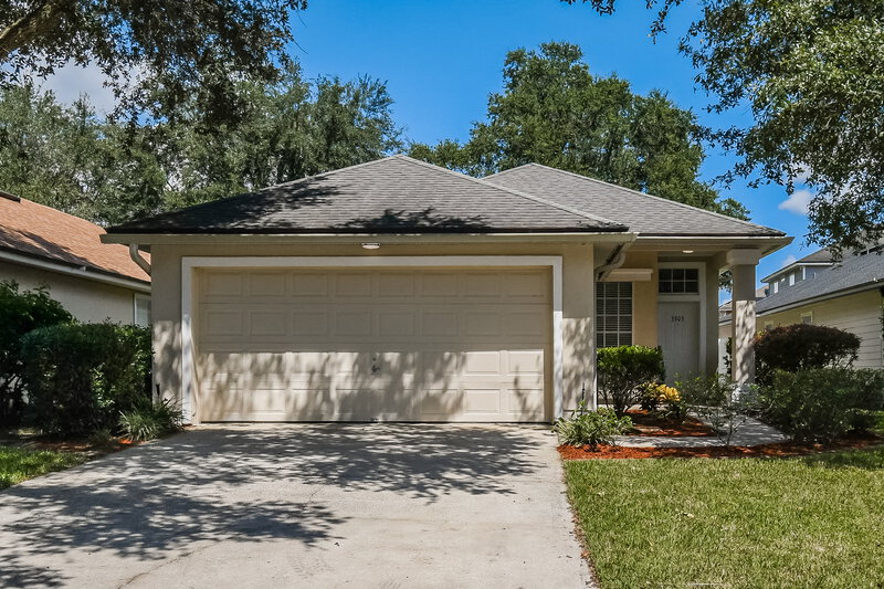 2,080/Mo, 3903 Pebble Brooke Circle South Orange Park, FL 32065 External View