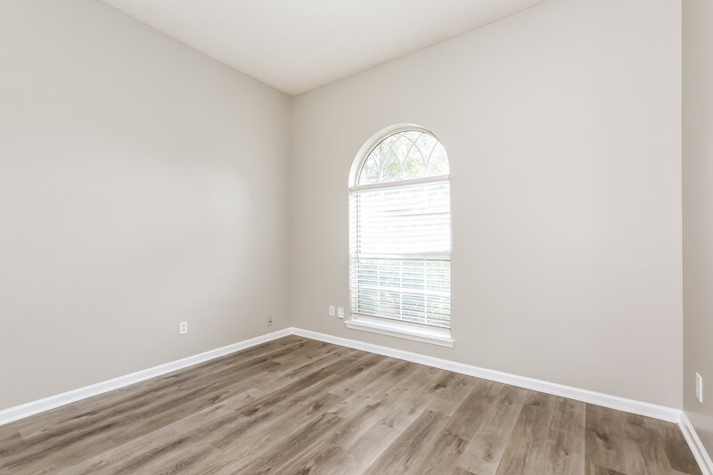 2,960/Mo, 3583 Shrewsbury Dr Jacksonville, FL 32226 Sitting Room View