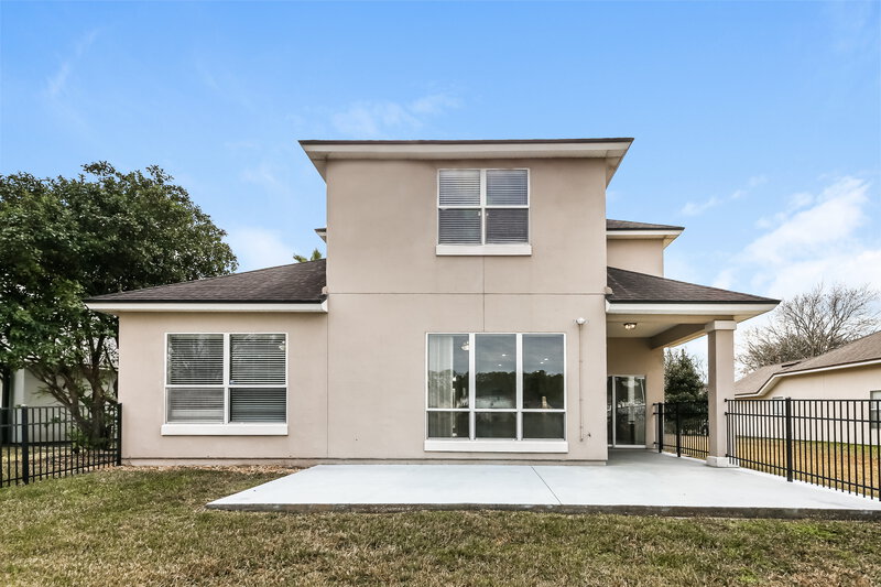 2,960/Mo, 3583 Shrewsbury Dr Jacksonville, FL 32226 Rear View