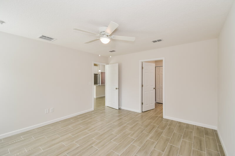 2,760/Mo, 6087 Patriots Landing Ln Jacksonville, FL 32244 Main Bedroom View 2