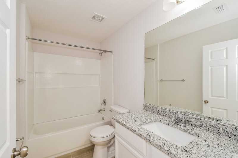 2,760/Mo, 6087 Patriots Landing Ln Jacksonville, FL 32244 Bathroom View