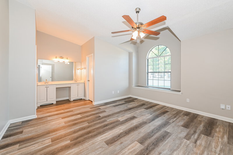 1,985/Mo, 8026 Fleur De Lis Dr Jacksonville, FL 32277 Main Bedroom View