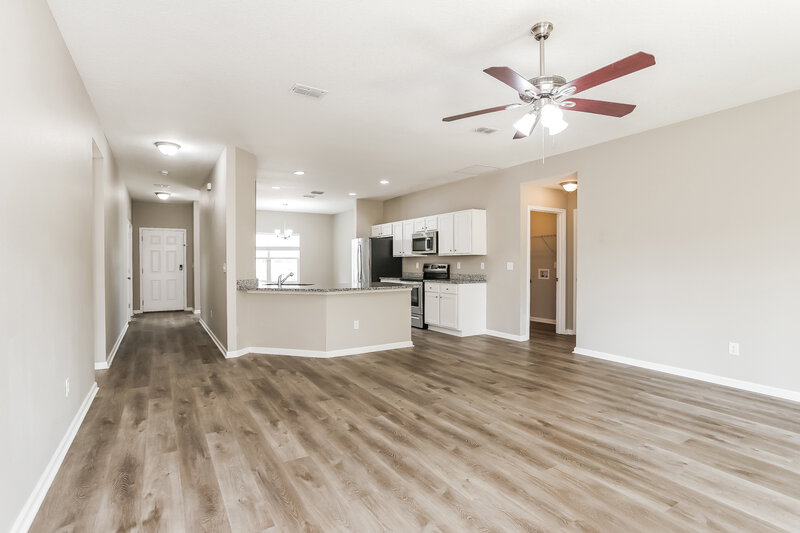 2,225/Mo, 8754 Kaye Ln Jacksonville, FL 32244 Living Room View 2