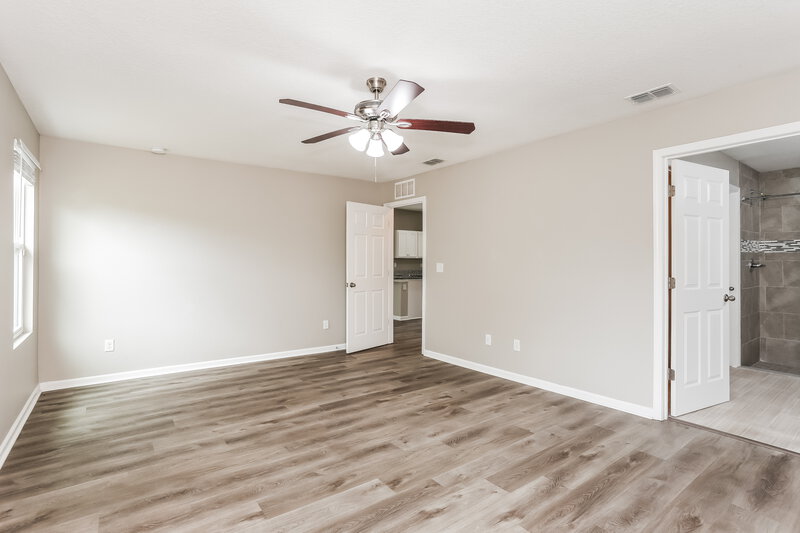 2,225/Mo, 8754 Kaye Ln Jacksonville, FL 32244 Main Bedroom View