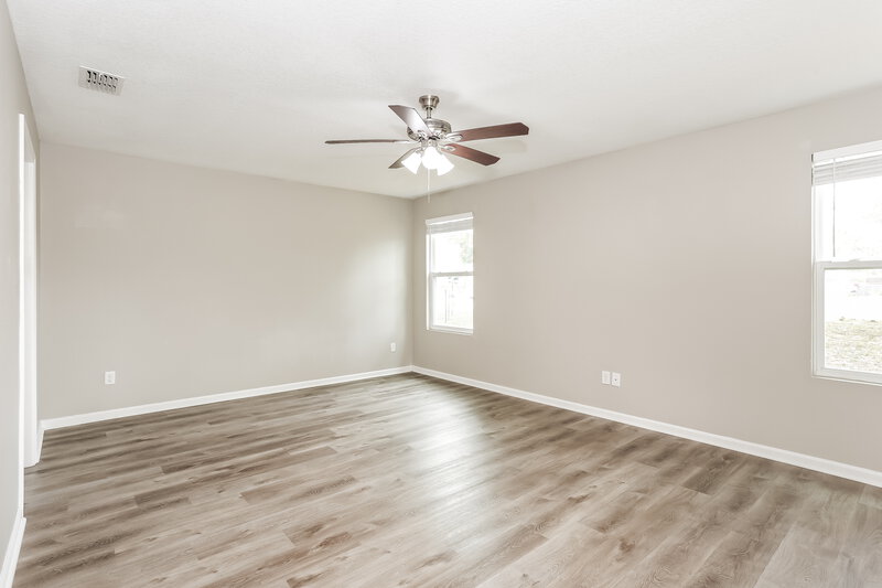 2,225/Mo, 8754 Kaye Ln Jacksonville, FL 32244 Main Bedroom View 2