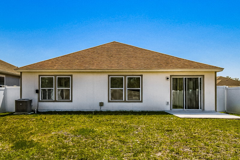3,160/Mo, 7573 Sunnydale Ln Jacksonville, FL 32256 Rear View