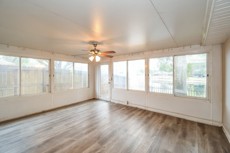 1,785/Mo, 1653 Spring Oaks Ln Jacksonville, FL 32221 Sun Room View