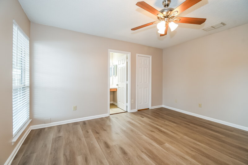 1,785/Mo, 1653 Spring Oaks Ln Jacksonville, FL 32221 Main Bedroom View 2