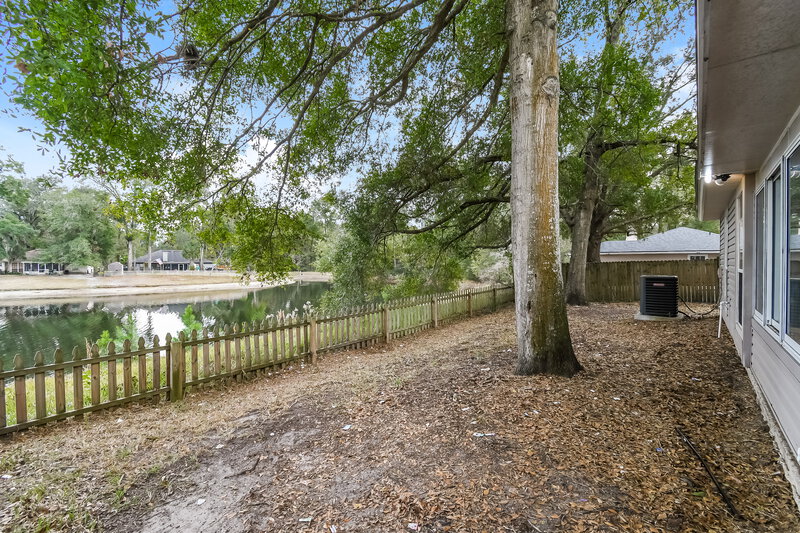 1,785/Mo, 1653 Spring Oaks Ln Jacksonville, FL 32221 Rear View