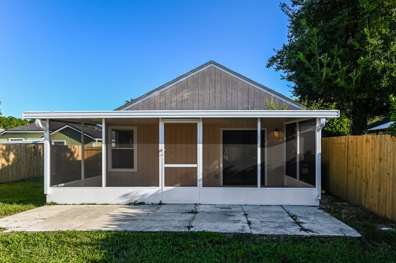 1,735/Mo, 12318 Mastin Cove Rd Jacksonville, FL 32225 Rear View