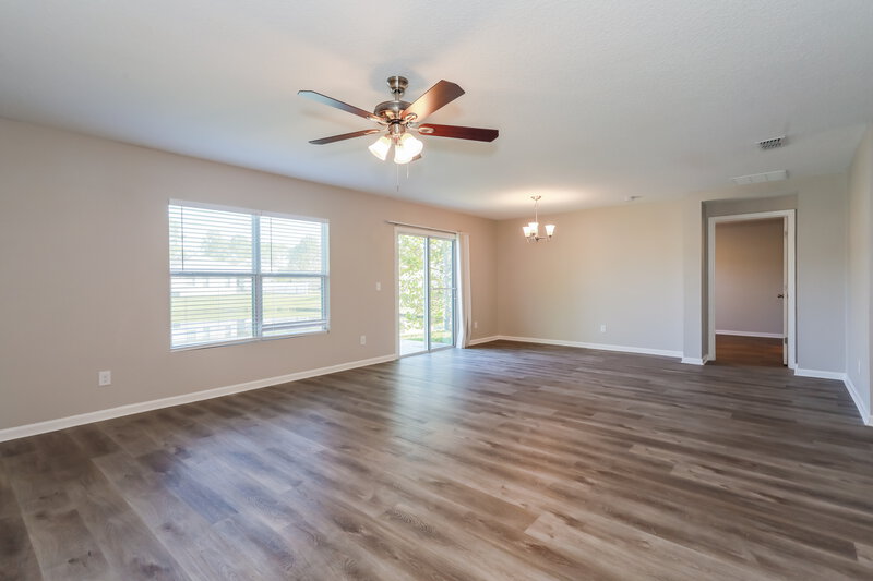 2,560/Mo, 10251 Magnolia Hills Dr Jacksonville, FL 32210 Living Room View