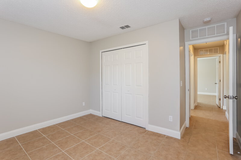 1,950/Mo, 8077 Welbeck Ln Jacksonville, FL 32244 Bedroom View 3